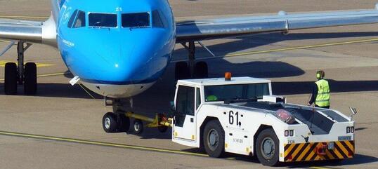 Pushback auf dem Vorfeld