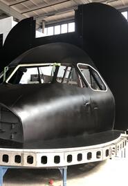 Echtes Cockpit vom Rumpf getrennt